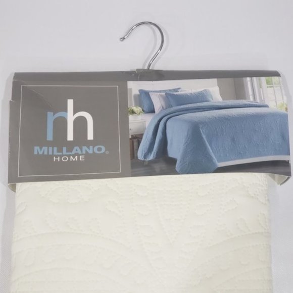 🌟Millano Chambrey 3 Piece Quilt Set Ivory - Picture 8 of 9